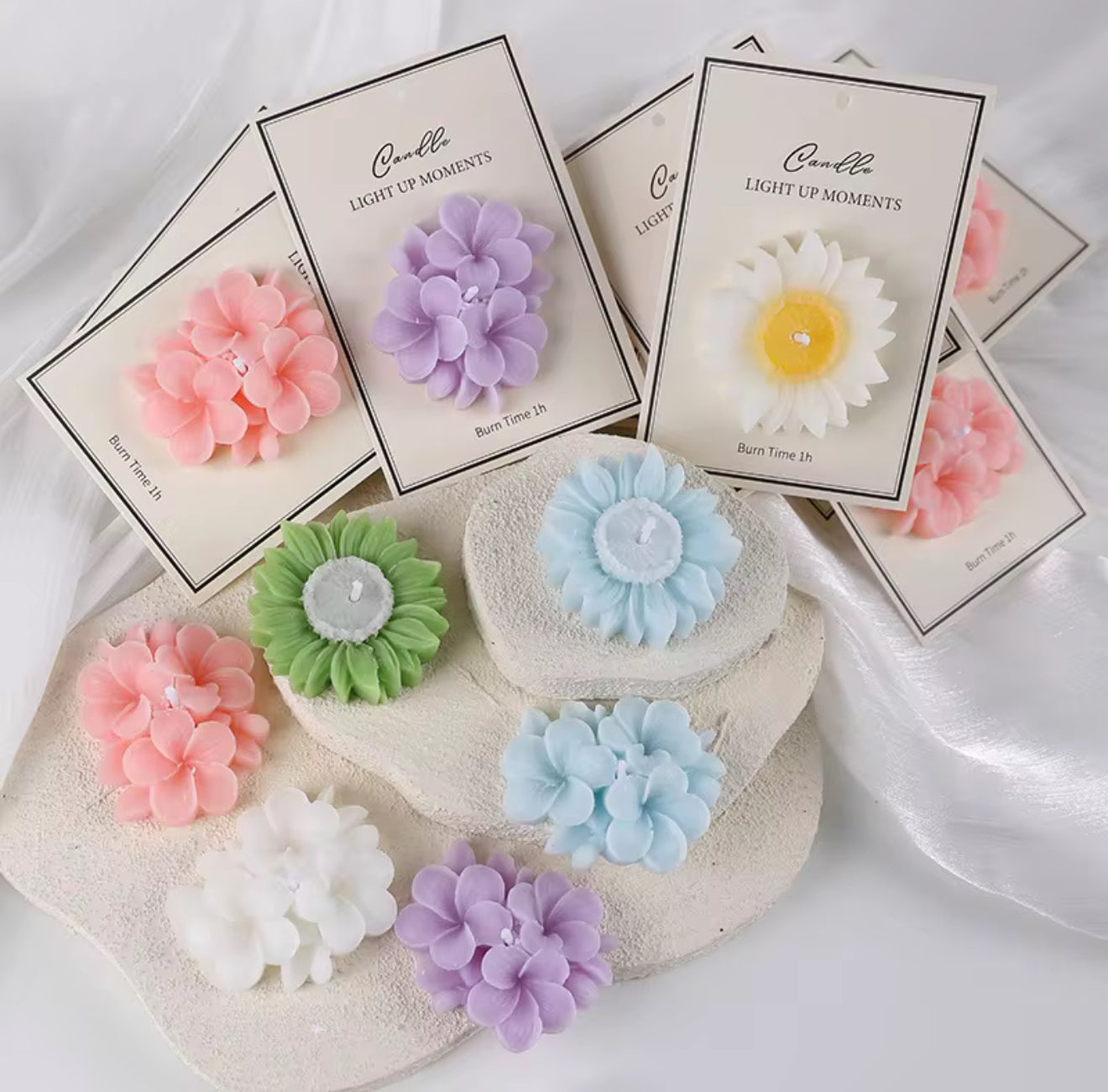 Daisy Bloom Wax Candle