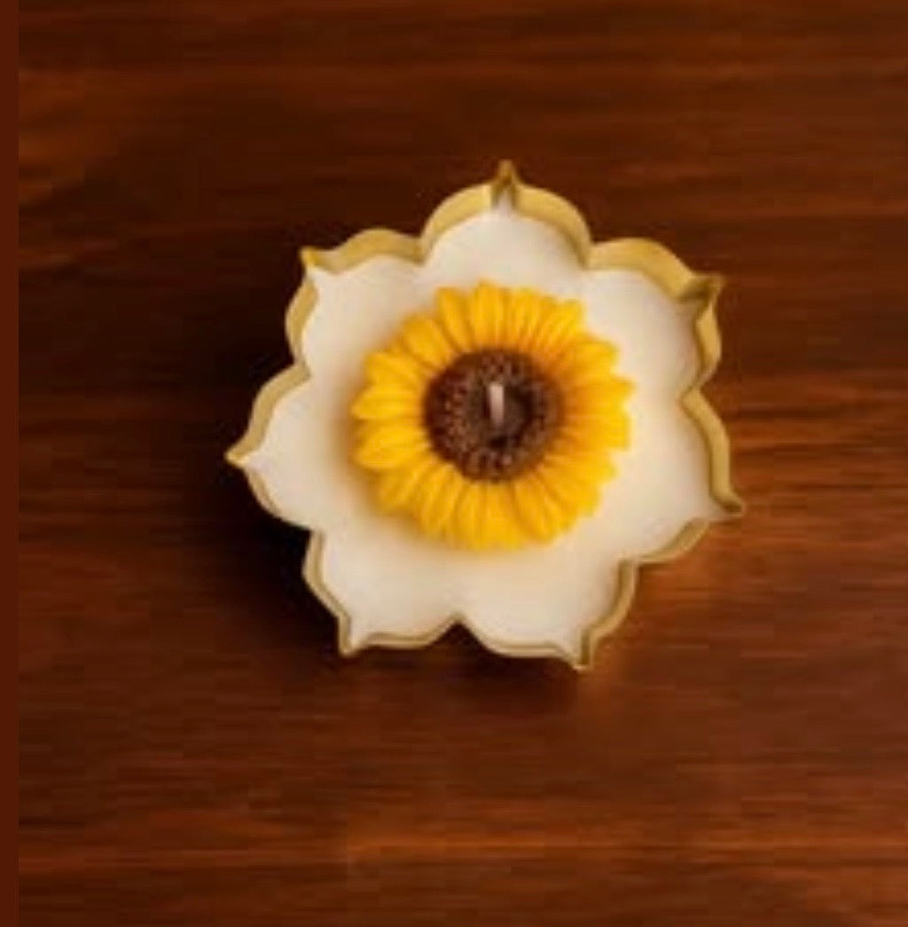 Sunflower Lotus Urli Candle  3.5 inch